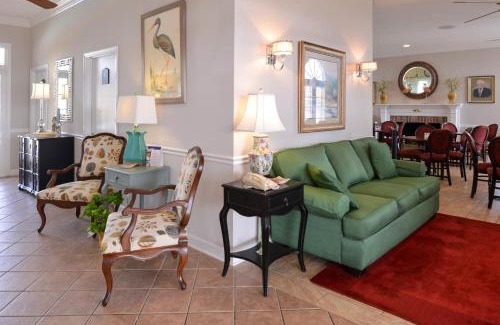 Santee Hotel | Pet-Friendly Oceanfront Retreat: Best Western PLUS Santee Inn