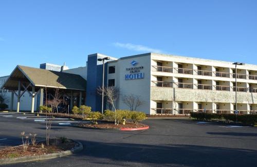 Silverdale Hotel | Discover the Best Western Plus Silverdale Beach Hotel