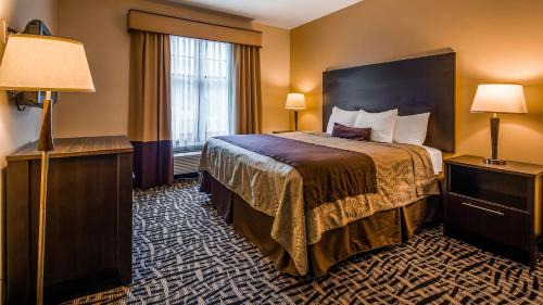 Red Oaks Mill Hotel | Pet-Friendly Comfort at Best Western Plus The Inn & Suites