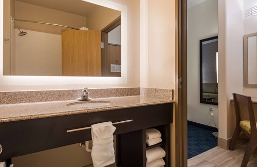Tulsa Hotel | Family-Friendly Comfort at Best Western Plus Tulsa Inn & Suites