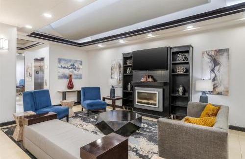 North Little Rock Hotel | Ideal Getaway at Best Western Plus JFK Inn & Suites