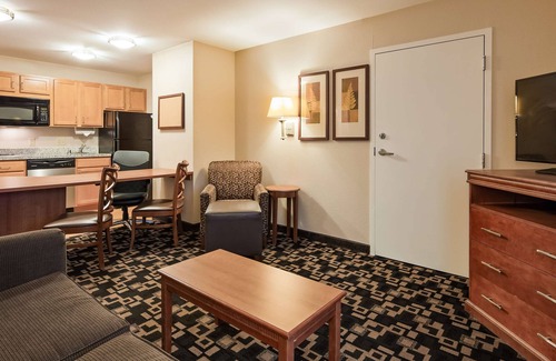 Rothschild Hotel | Discover Best Western Plus Wausau/Rothschild Hotel Oasis