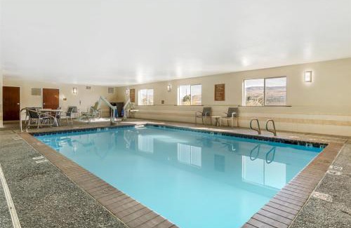 Wenatchee Hotel | Explore Best Western Plus Wenatchee with Pool & Hot Tub