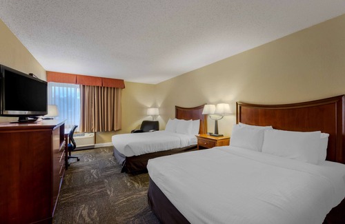 Wooster Hotel | Top-Rated Best Western Plus Wooster Hotel & Conference Center