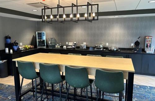 Potsdam Hotel | Discover Comfort at The Clarkson Inn - 4-Star Retreat