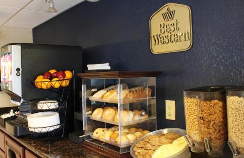 Mansfield Hotel | Pet-Friendly Best Western Richland Inn with Ocean Views