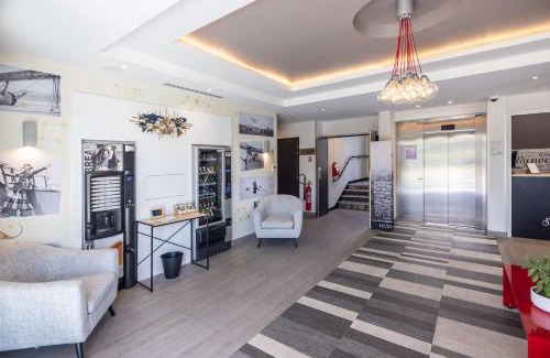 Eysines Hotel | Pet-Friendly Getaway at Best Western St Exupery Bordeaux