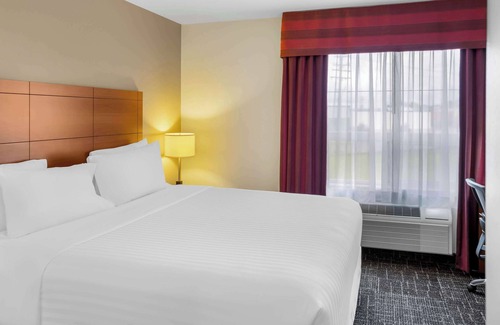 Thompson Hotel | Premier Stay at Best Western Thompson Hotel & Suites