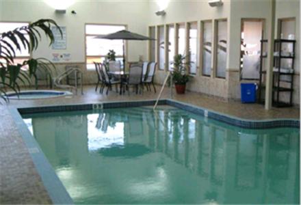 Wainwright Hotel | Pet-Friendly Comfort at Best Western Wainwright Inn & Suites