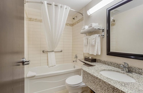 Wainwright Hotel | Comfortable Stay at Best Western Wainwright Inn & Suites