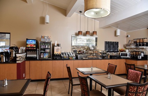 Winchester Hotel | Delightful Stay at Best Western Winchester Hotel with Pool