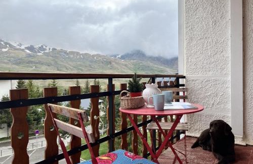 Formigal Apartment | Betato Hotel: Pet-Friendly Stay with WiFi in Pirineos