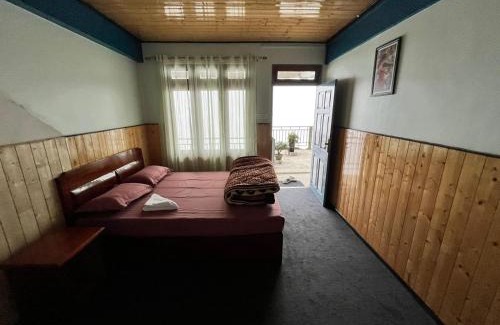 Darjeeling House | Exceptional Bethany: Pet & Child Friendly Stay Awaits You