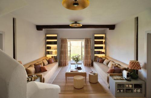 Danes Hotel | Discover Bethlen Estates: Family-Friendly Retreat in Transylvania