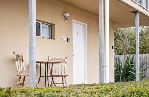 Margaret River Apartment | Central Apartment Siana: Free Parking & Family Friendly