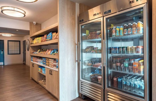 Fossil Creek Apartment | Ideal Getaway: Free Parking, Pet Friendly & Family Focused