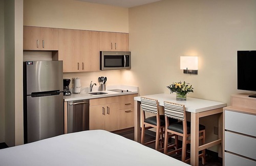 Gwinnett Place Resort | Ideal Getaway With Ocean View and Pet-Friendly Amenities