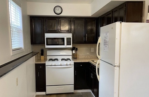 Rock Falls Apartment | Experience Comfort Beyond a Hotel with Family-Friendly Amenities