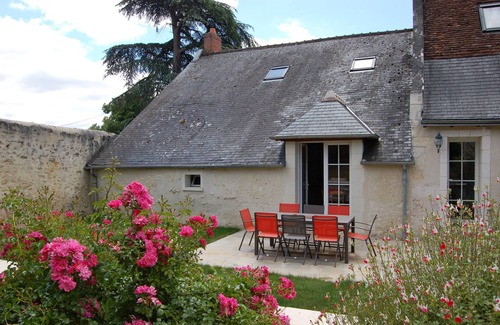 La Croix-en-Touraine House | Experience Relaxation at 4* Gite near Amboise & Chenonceaux