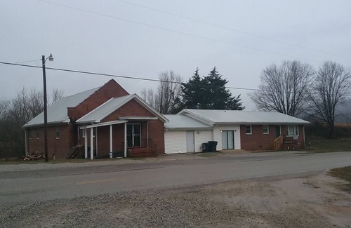 Sparta House | Convenient Getaway Near Fall Creek Falls and Burgess Parks
