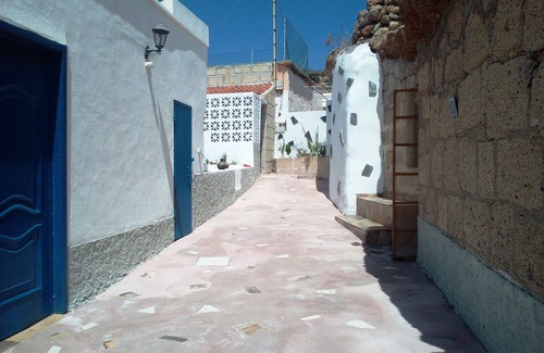 Fasnia Cottage | Experience Canarian Troglodyte Living by the Sea
