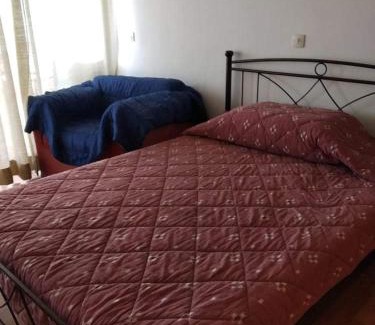 Mytilene House | Convenient Stay Between the Airport and Harbour with Ocean Views