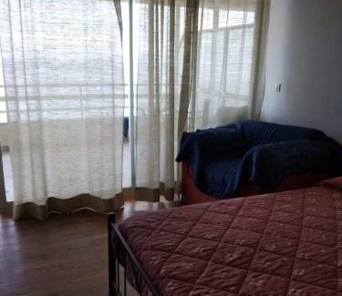Mytilene House | Convenient Stay Between the Airport and Harbour with Ocean Views