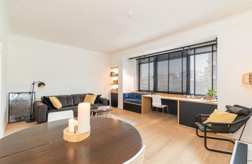 Antwerp Apartment | Ideal Getaway Between the Theaters of Antwerp - 4 Star