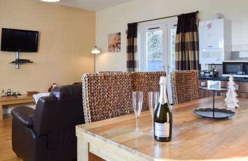 Llanfihangel-Ystrad House | Discover Beudy-Oh2: 5-Star Retreat with Hot Tub & Pet Friendly