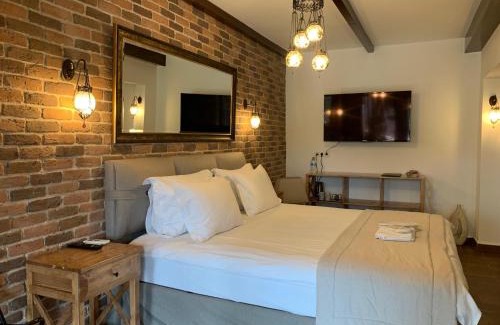 Agva Hotel | Relax at Beyaz Ev Agva - Pet Friendly Getaway for Adults