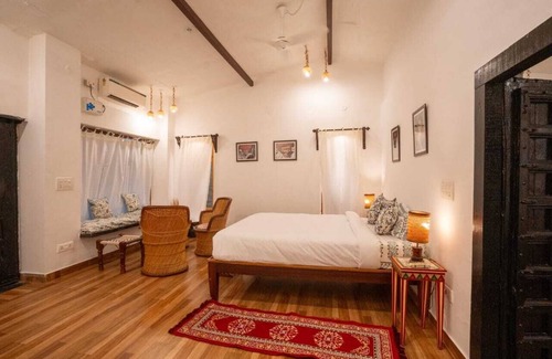 Shivganj Hotel | Discover Jawai Legacy: Family-Friendly Pool & Breakfast