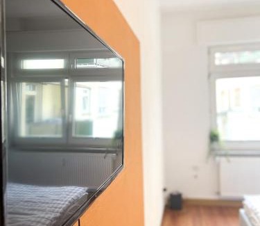Karlsruhe City Centre Apartment | Central Location with Family-Friendly Amenities Await You