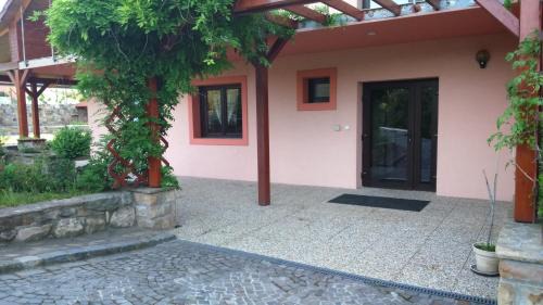 Bezmerov Hotel | Discover Bezměrovský dvůr Kroměříž: Family-Friendly Stay