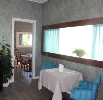 Mazzo House | BF SUITE Foresteria Bellusci