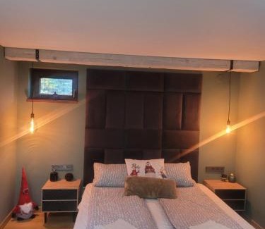 Samokov Apartment | Guest Rated 9.8: BH and Semiramida Ski Apartment Retreat