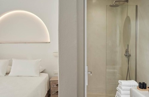 Mykonos Hotel | Cozy Room Mykonos with Kitchen and Breakfast Included