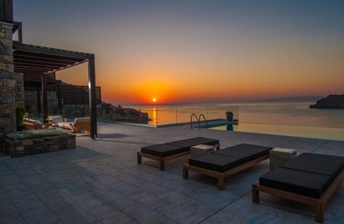 Kounelion Villa | Relaxing Villa Elounda with Ocean View & Private Pool