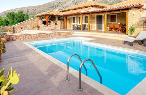 Sitia Villa | Discover Villa Xerokampos: Ocean View & Private Pool Retreat