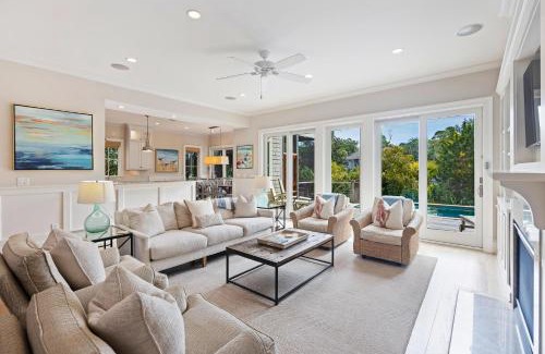 Vanderhorst Plantation House | Experience Comfort at 17 Bufflehead with Pool Access