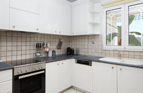 Orne Villa | Villa Rethymno: Pet-Friendly Retreat with Ocean Views