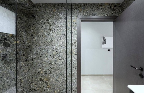 Thessaloniki City Centre Hotel | Family-Friendly Room in Thessaloniki with Breakfast Included