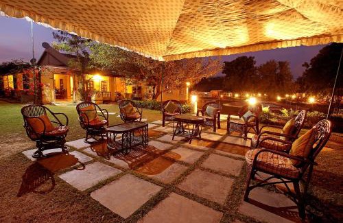 Khandar Resort | Riverside Safari Lodge at Bhadrawati: Rated 10/10 by Guests