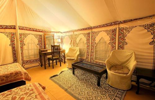 Khandar Resort | Riverside Safari Lodge at Bhadrawati: Rated 10/10 by Guests