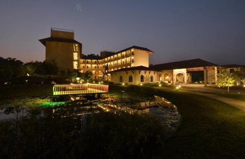 Jambughoda Hotel | Relax at Bhanu The Fern Forest Resort & Spa in Jambughoda