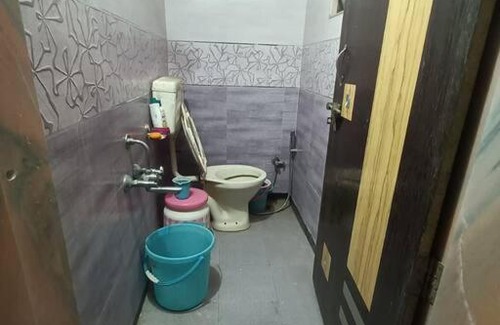 Akola Villa | Discover Bhau Mukadam Villa Gondoshi: Family-Friendly Retreat
