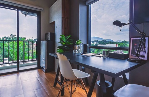 Hat Yai Hotel | Bhava Residence: Family-Friendly Stay with Breakfast Included