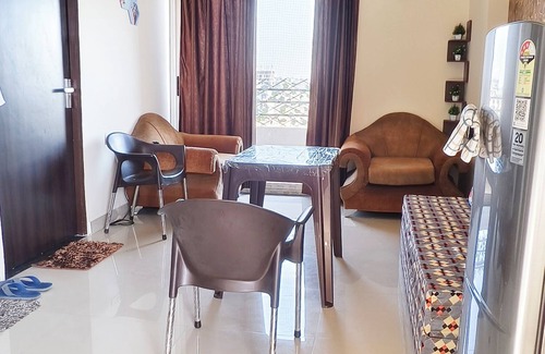 Sanganer Apartment | Bhk- 1, bedroom apartment in enchanting Bhankrota with fitness room, WiFi