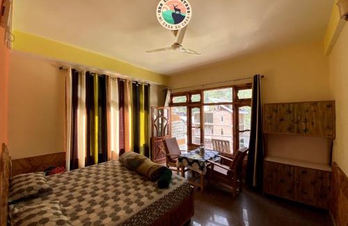 Kasol Hotel | Budget-Friendly Stay at Bhoj Hotel with Family Amenities