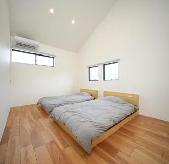 Shimonoseki House | Beachfront Escape at BHOLIC: Rated 9.6/10 by Guests