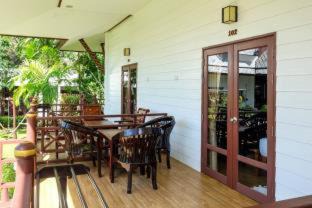 Ko Chang Resort | Relaxing Bhu Tarn Koh Chang Resort & Spa with Ocean Views